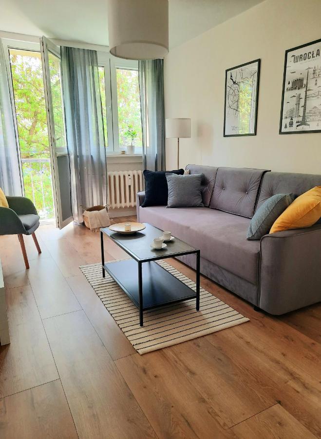 Apartament W Centrum Wroclawia Apartment Exterior photo